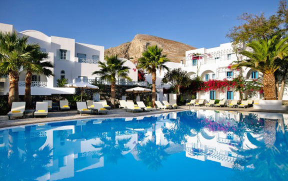 Santorini-Kastelli-Resort-Greece-Pool-and-Exterior-of-Rooms