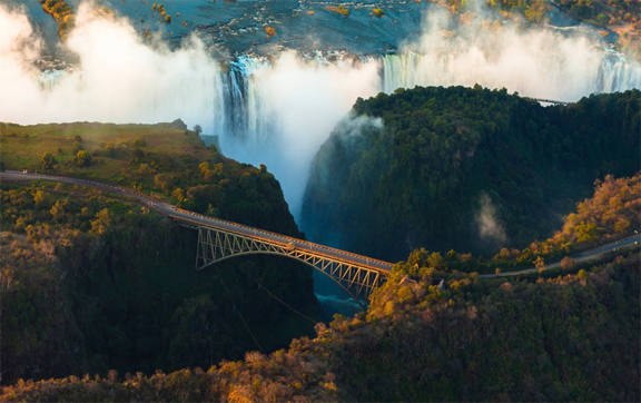 The-Royal-Livingstone-Hotel-Africa-Zambia-Waterfall