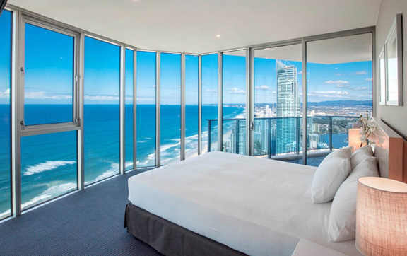 Bedroom, luxury suite, Hilton Gold Coast